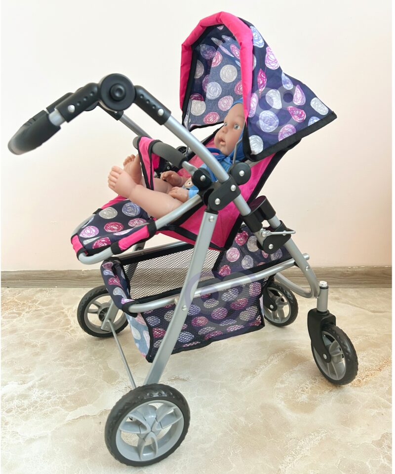 Kompaktne nuku vanker hoiustamiseks