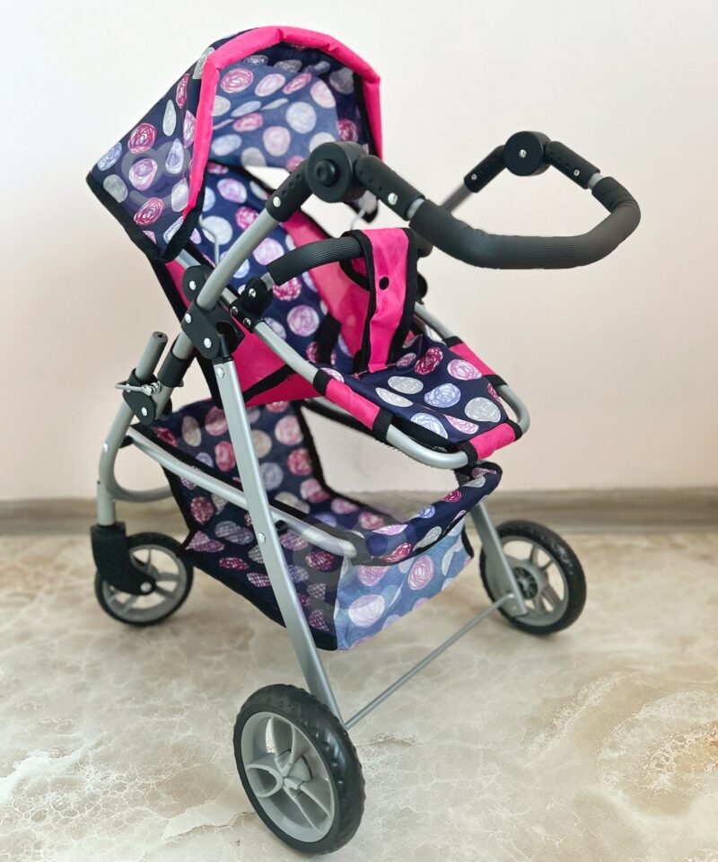 Kompaktne nuku vanker hoiustamiseks