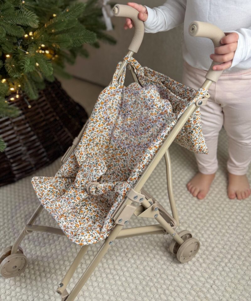 Nukuvanker väikestele kätele sobivate käepidemetega