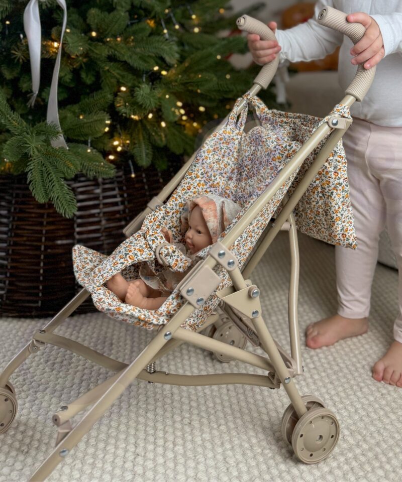 Stiilne kreemikas nukuvanker lillemustriga