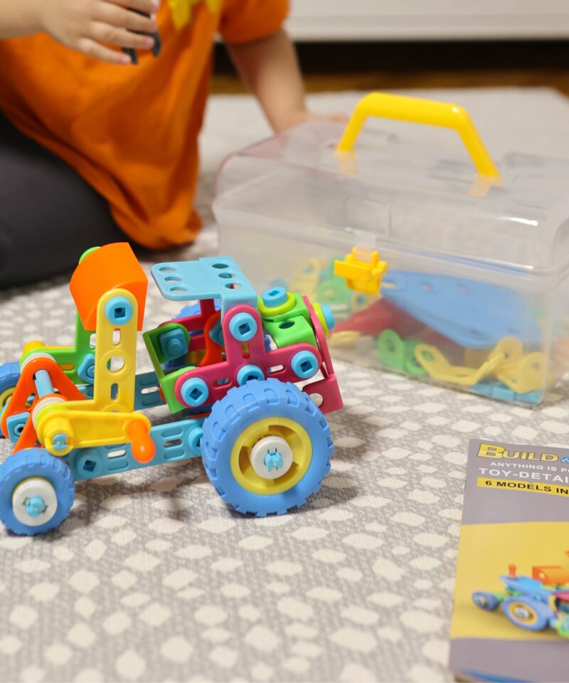 Laste kujutlusvõimet stimuleeriv komplekt