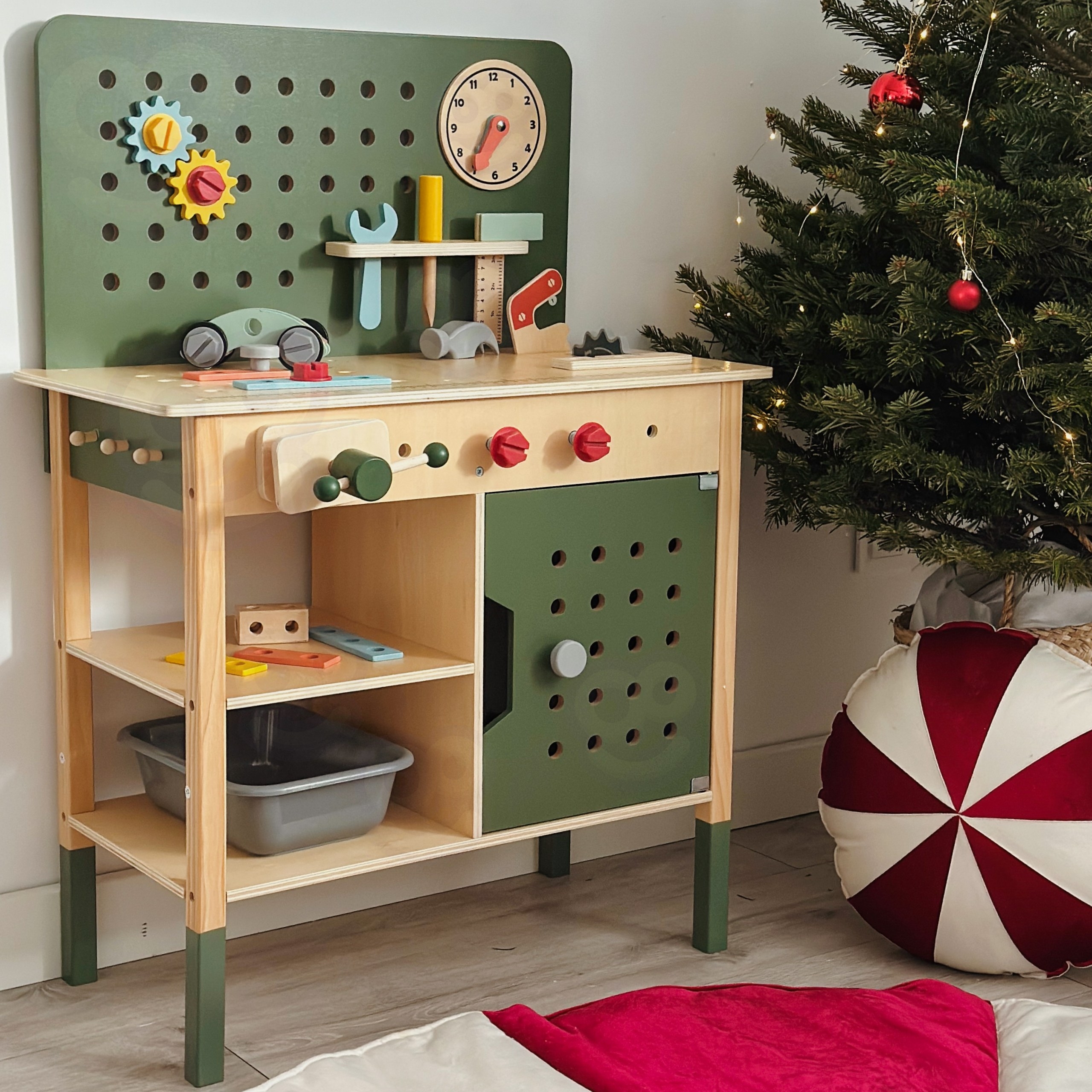 Tööriistakomplekt lastele meisterdamiseks