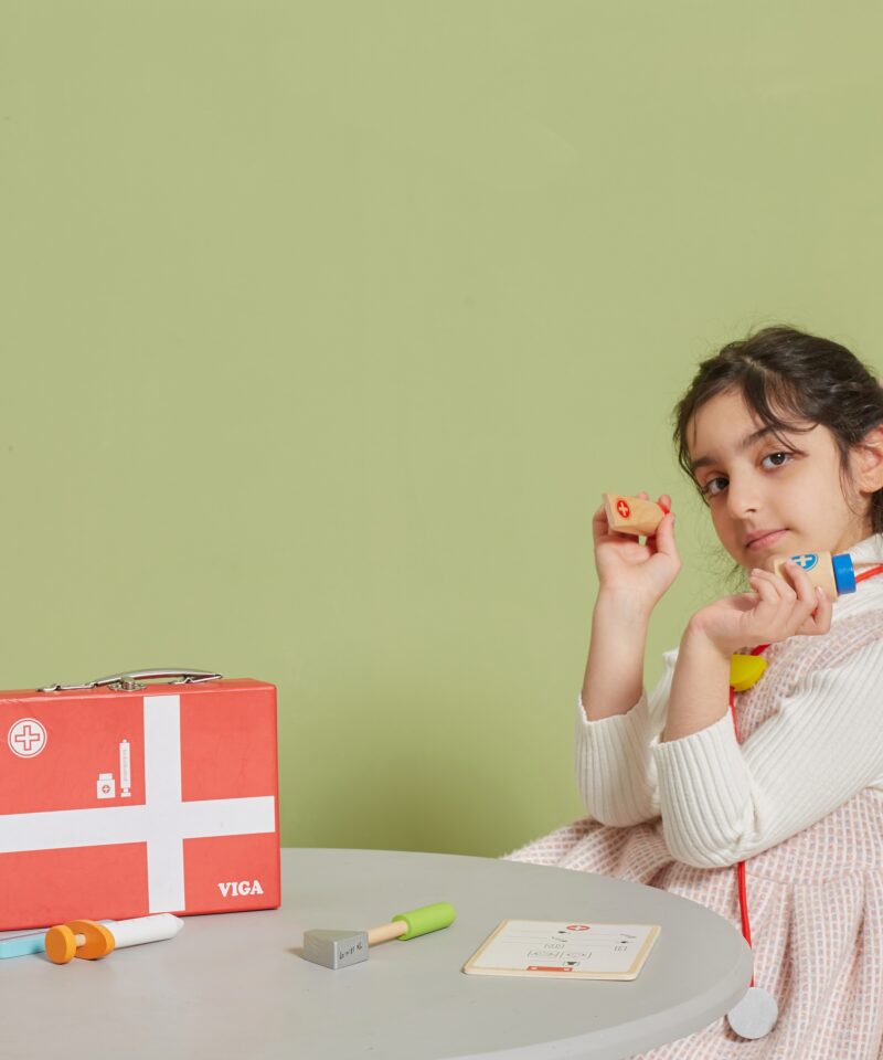 Laste arstimängu komplekt puidust