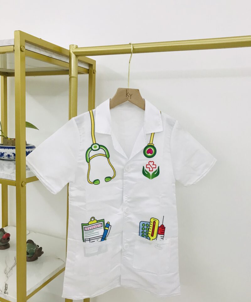 Arstikostüüm kodus mängimiseks