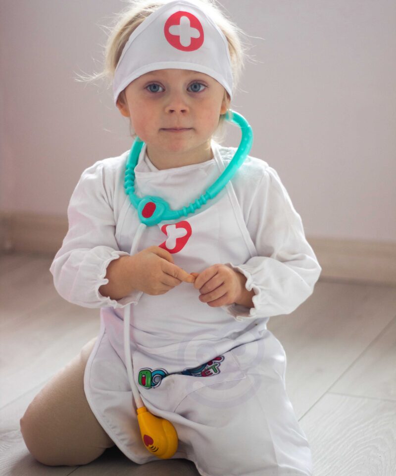 Lastele sobiv medõemüts