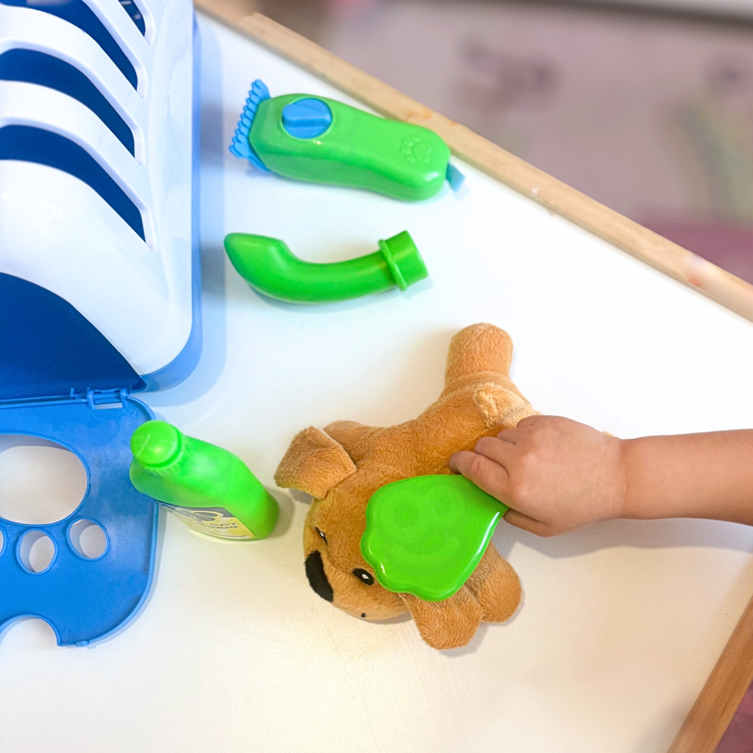 Kaasaskantav loomaarsti mäng lastele