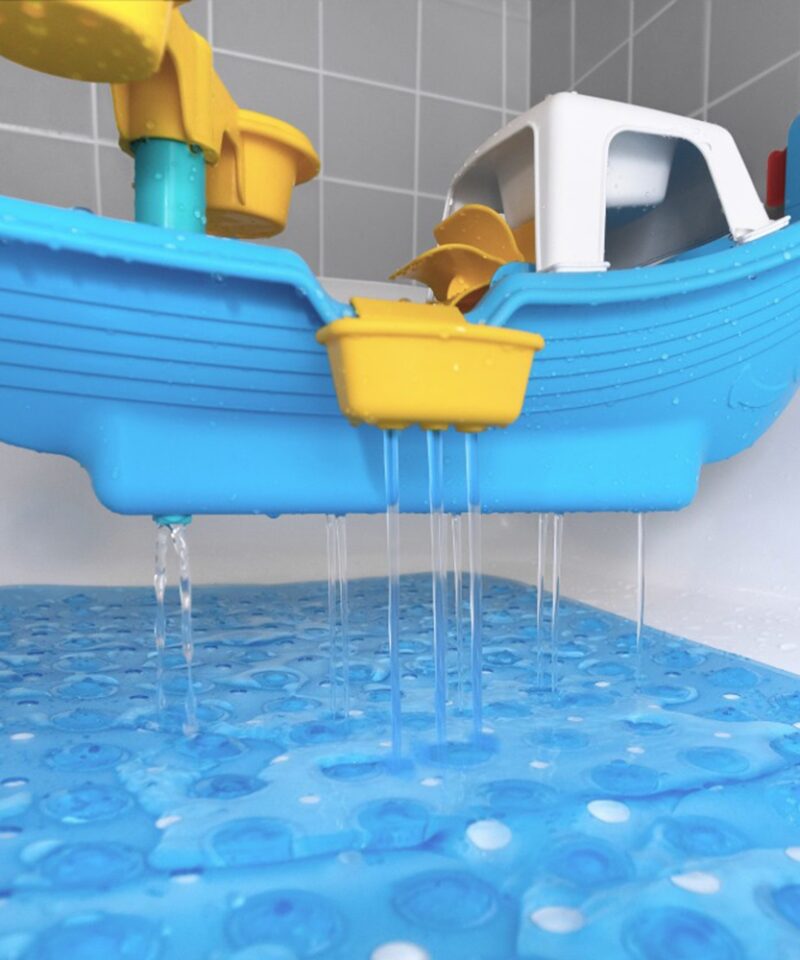 Mängi kaptenina vanniajal