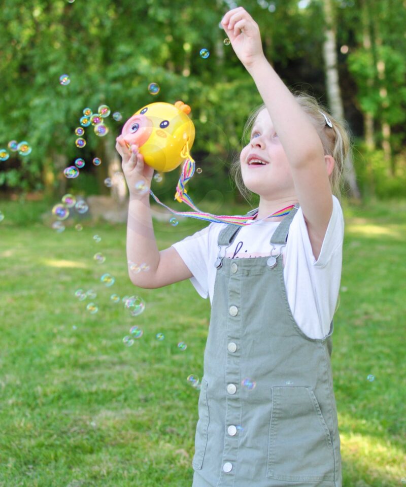 Laste mänguasi mullide ja muusikaga