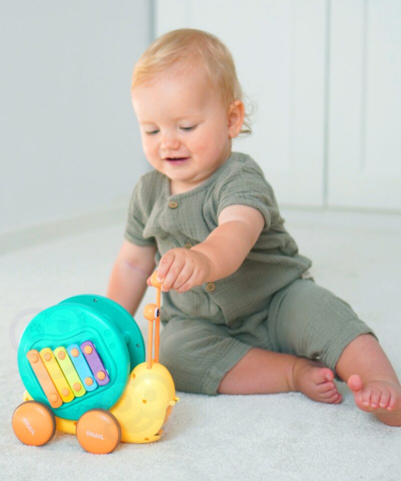 Interaktiivne mängutigu pere mänguaegadeks