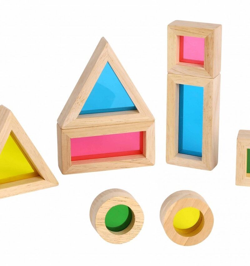 Harivad puidust klotsid väikestele