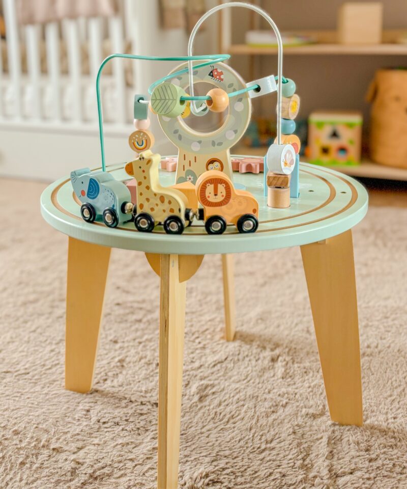 Puidust mängulaud lõbusaks ajaveetmiseks