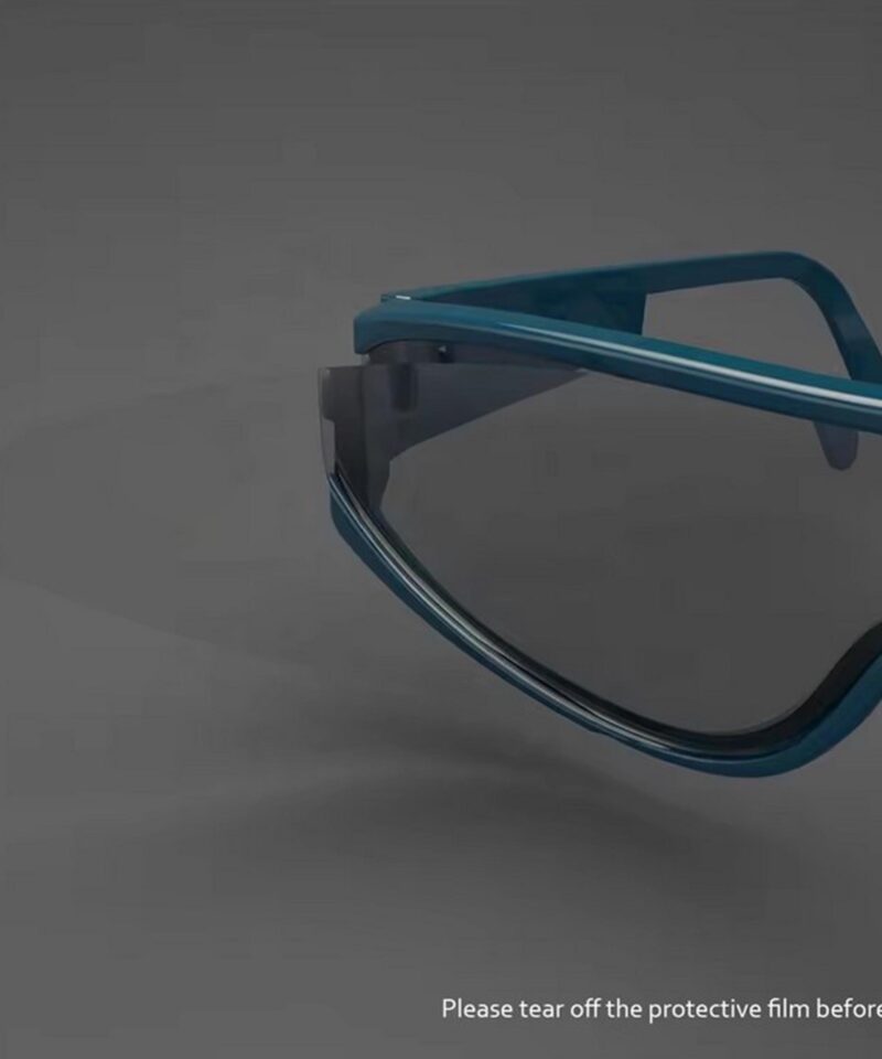 Väike arheoloog avastamas