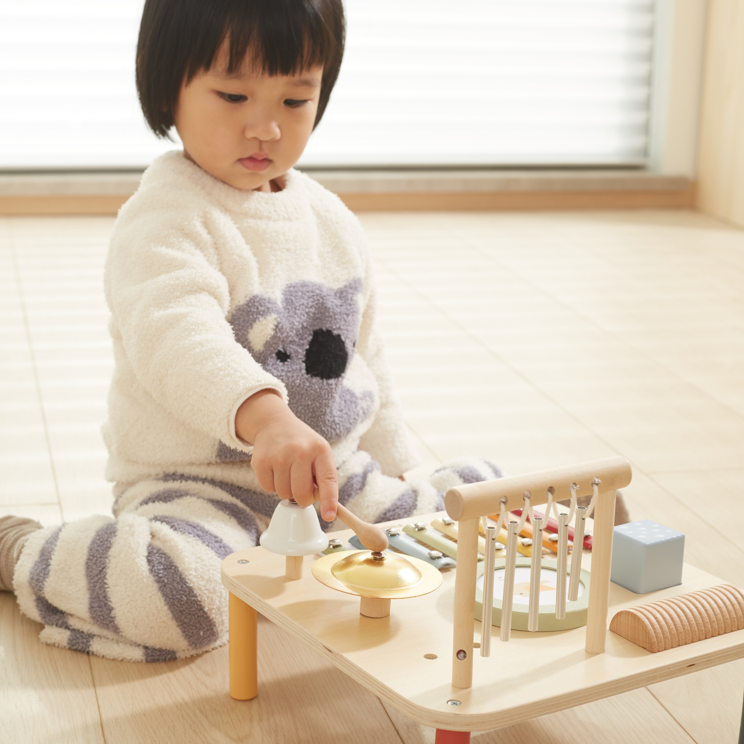 Lastele ohutu muusikaline mängulaud