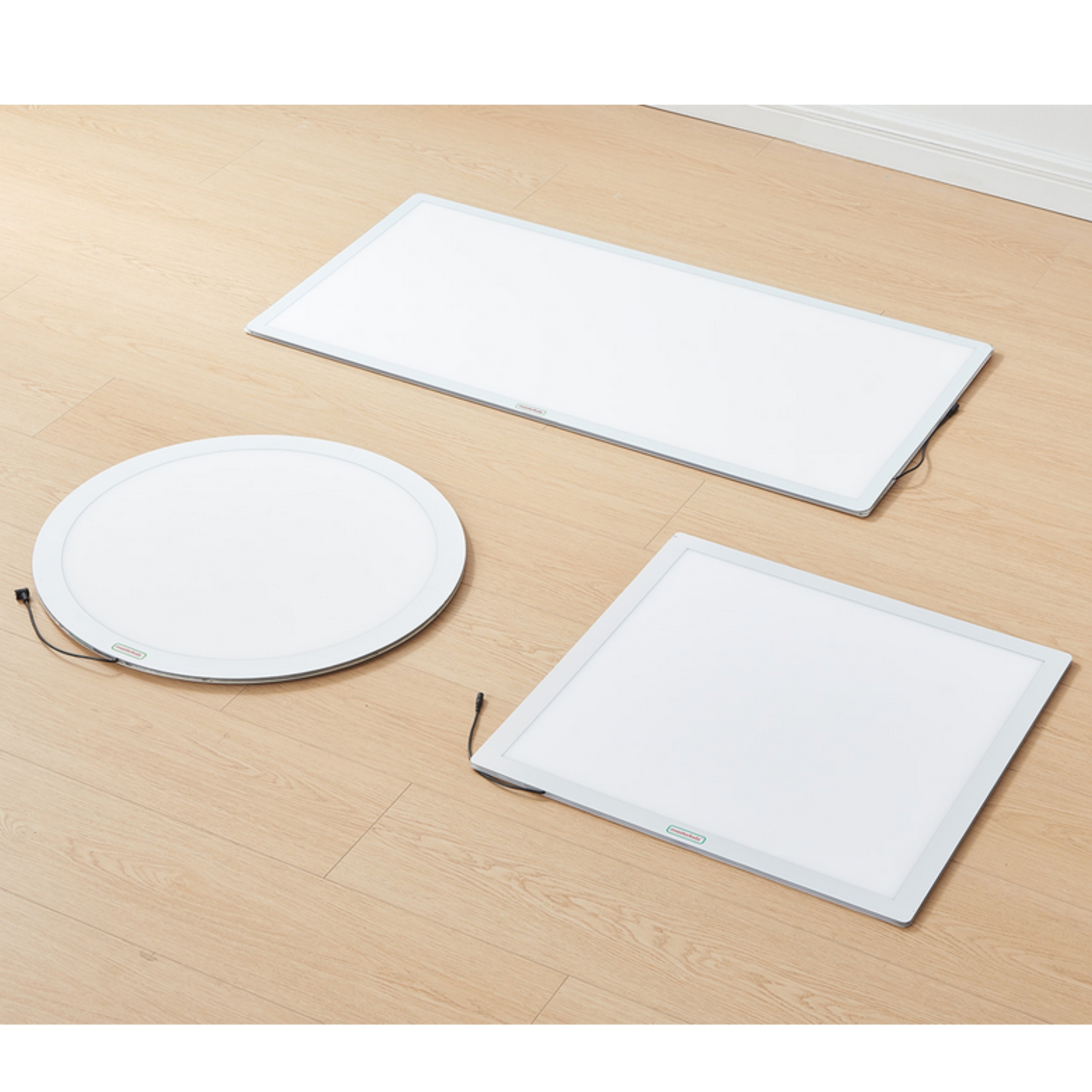 Suur ümmargune LED paneel