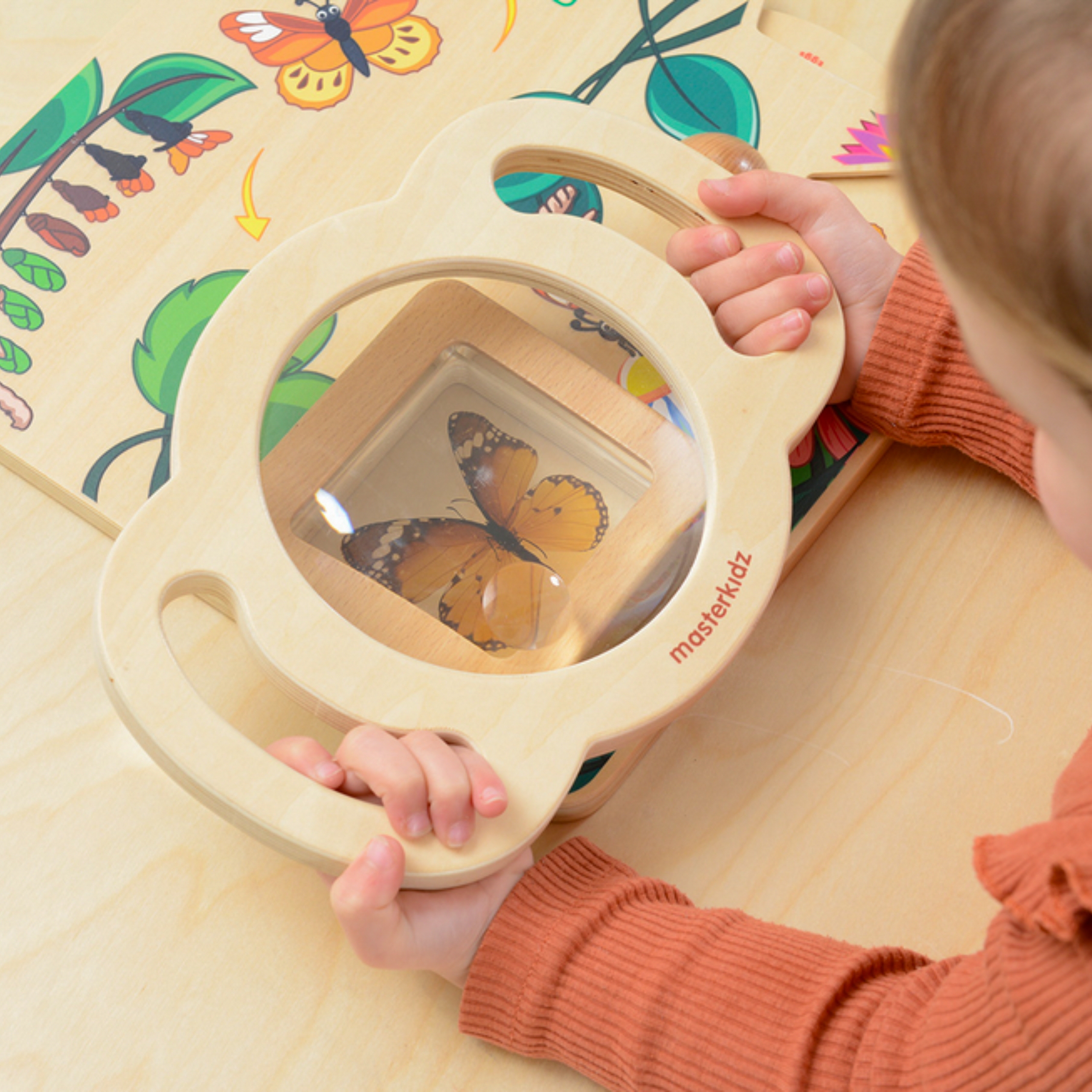 Ergonoomiline puidust lupp lastele