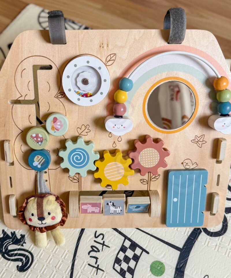 Lastele mõeldud sensoorne tahvel