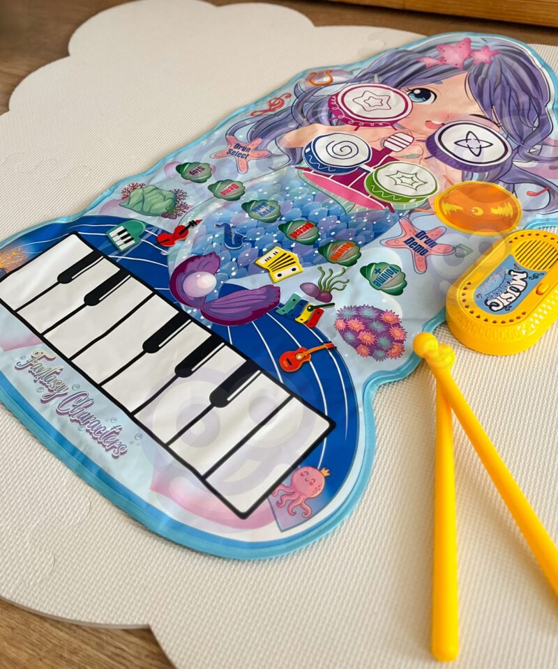 Värvikas muusikamatt merineitsi motiiviga