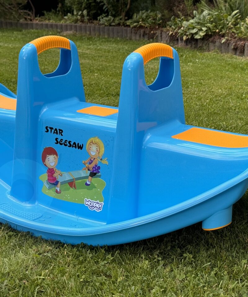 Lastele mõeldud tasakaalukiik kahele