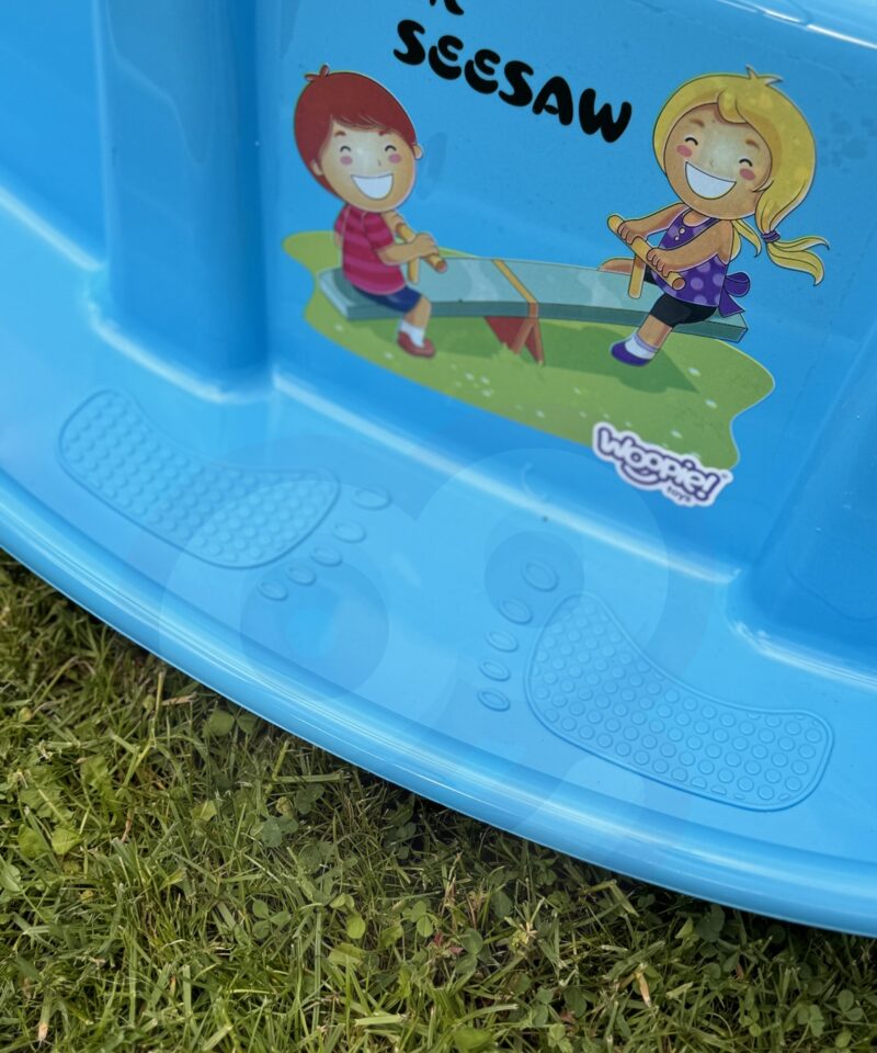 Libisemiskindlad istmed ja käepidemed