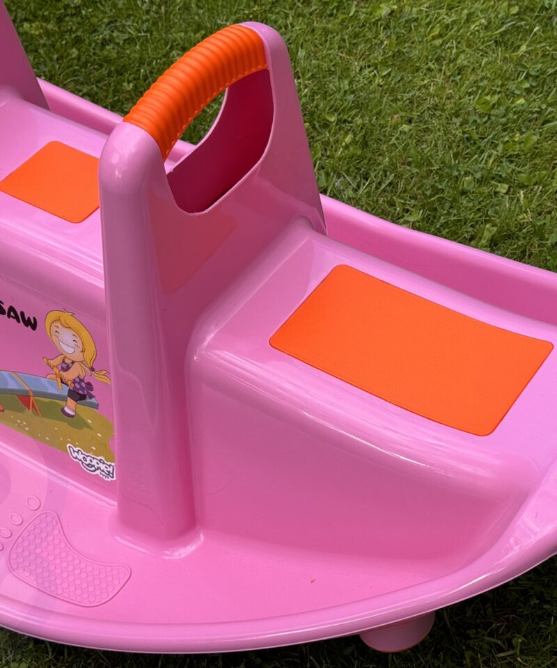 Kiik ümarate servadega