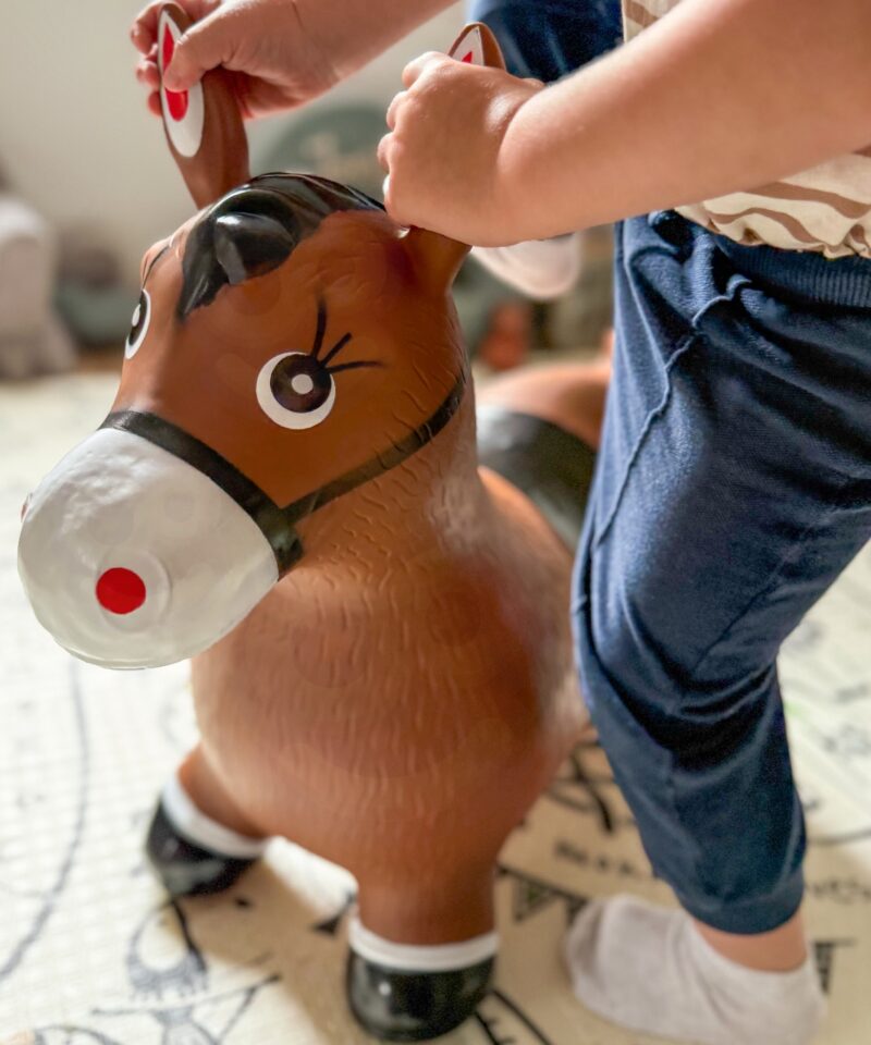 Ergonomiline mänguasi lastele