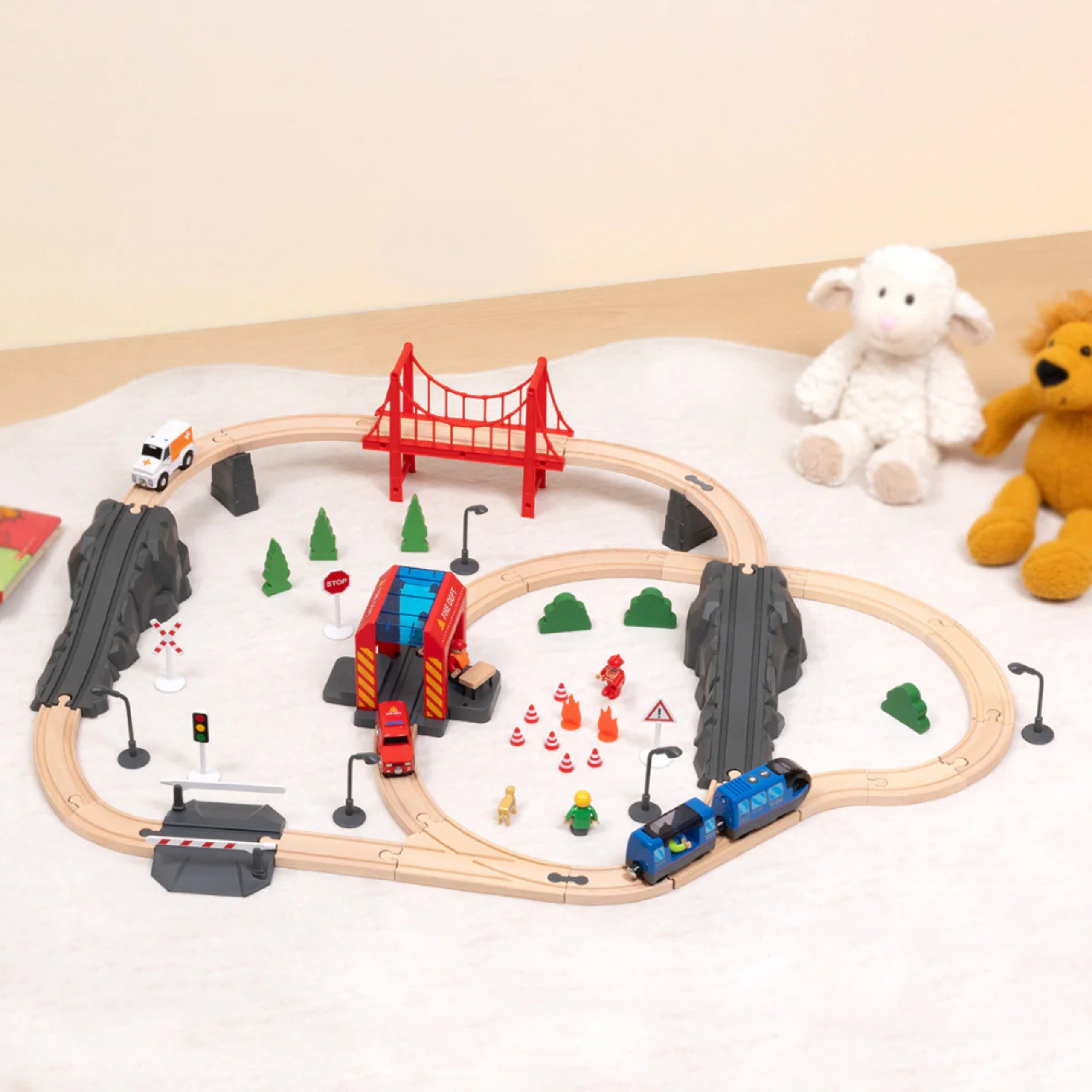 Lastele mõeldud tuletõrje rongikomplekt