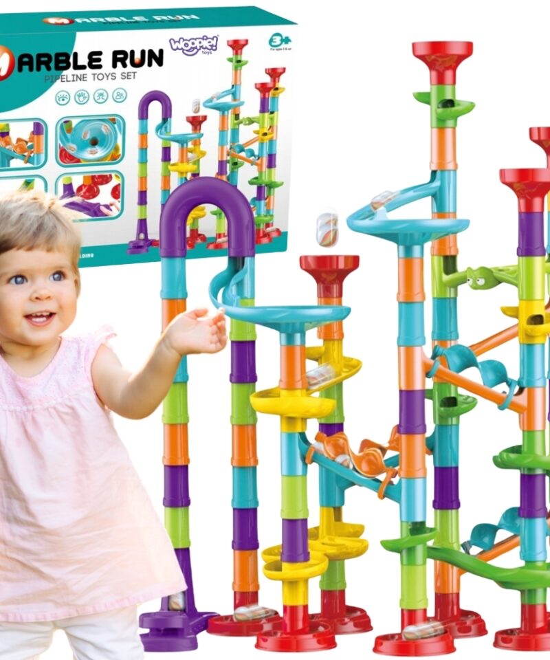 Lõbus värviline kuulirada lastele mängimiseks