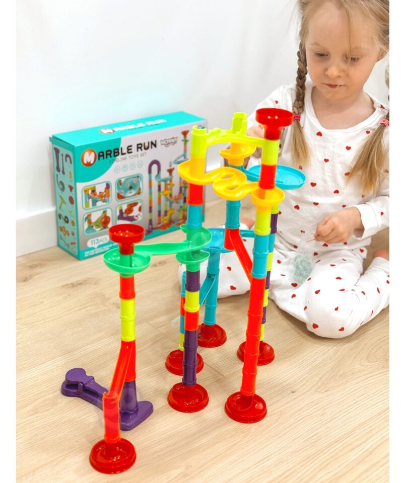 Värvikas ja arendav mänguasi lastele