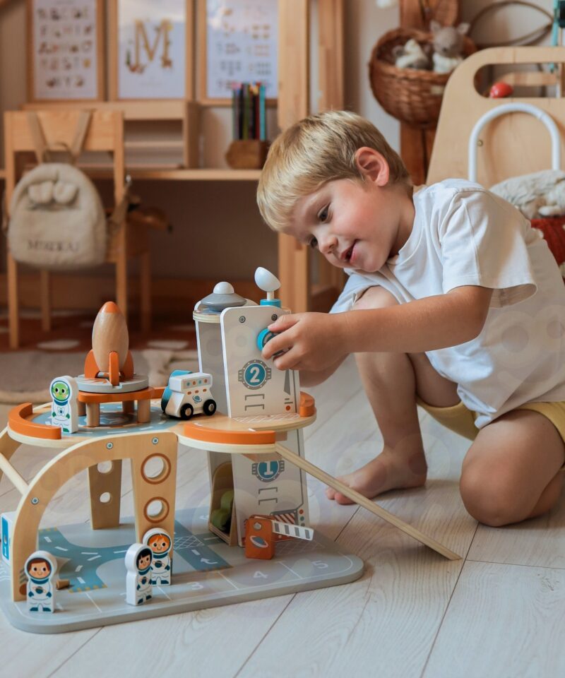 Kosmilise seikluse mängukomplekt