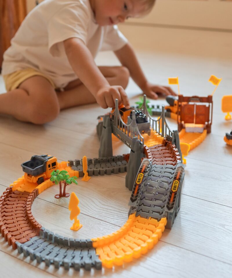 Lapsed loovad teid ja sildu