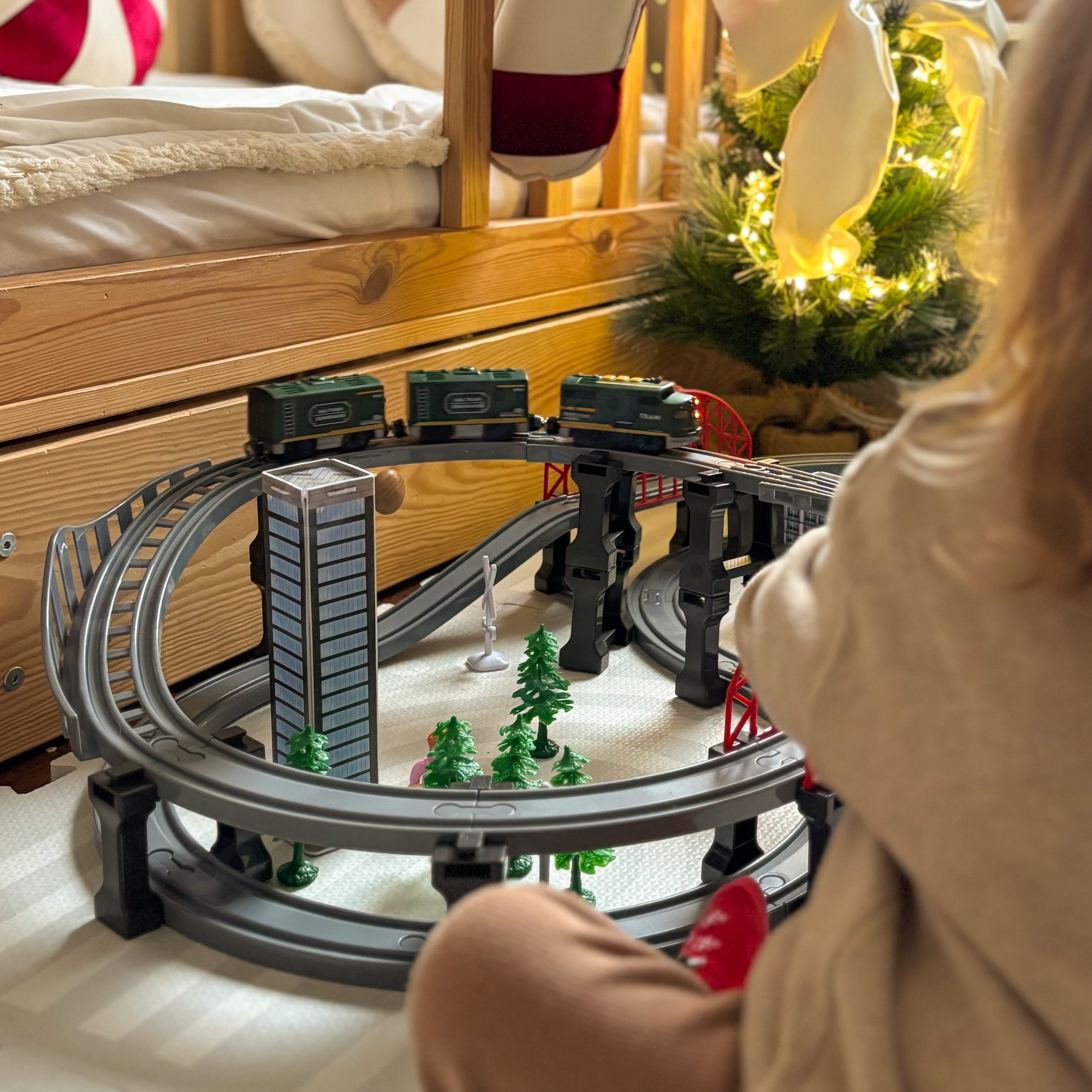 Rongikomplekt magnetiliste vagunitega