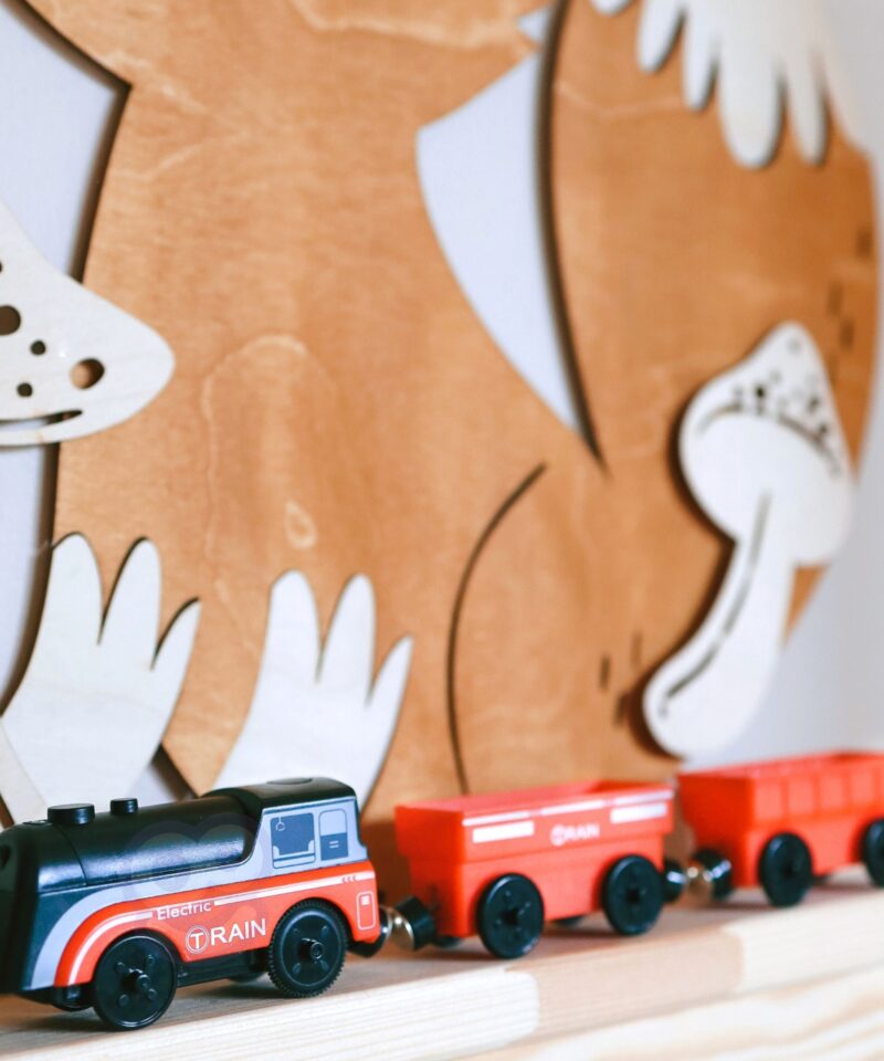 Magnetilised vagunid realistlikuks mänguks