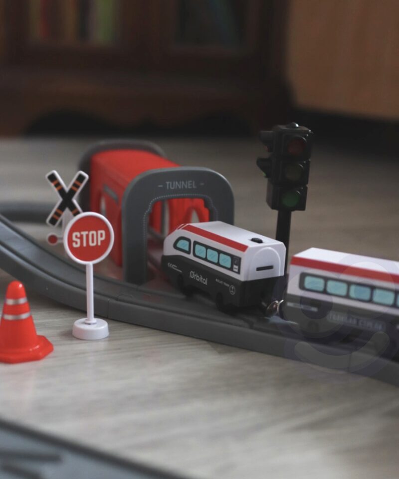 Kingituseks sobiv rongikomplekt