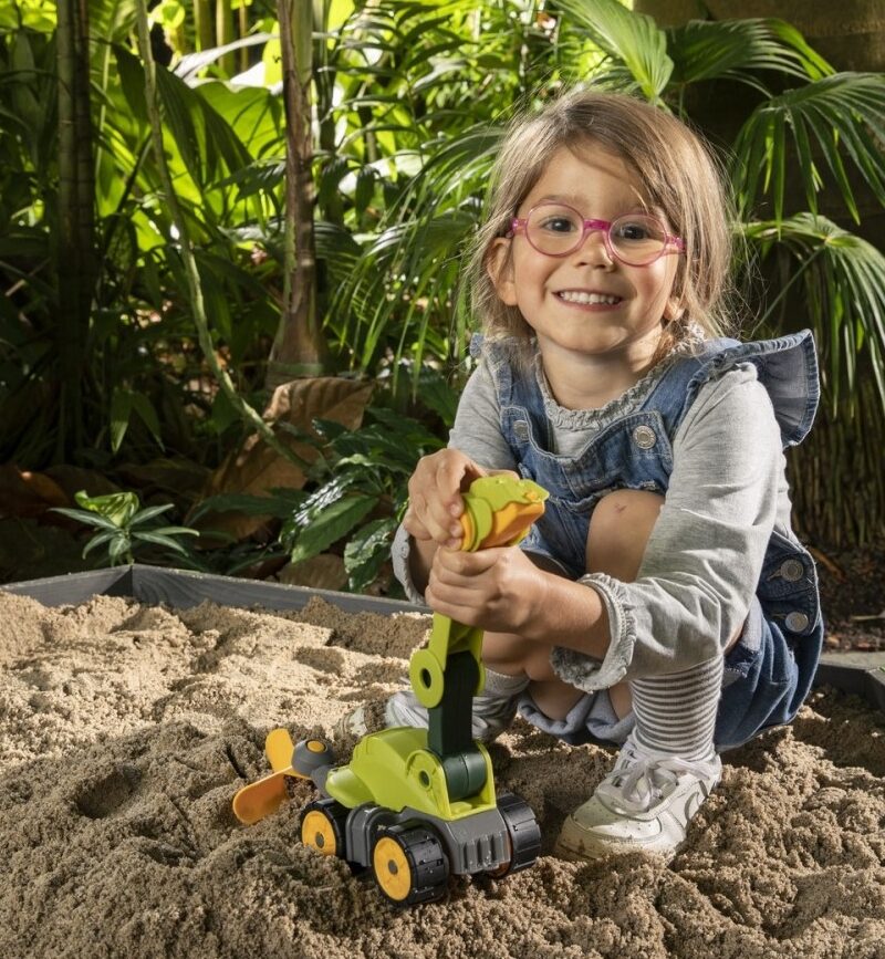 Kvaliteetne ja vastupidav liivamänguauto