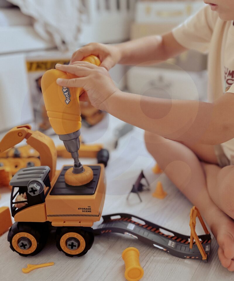 Ehituskomplektiga loodud sõidukid