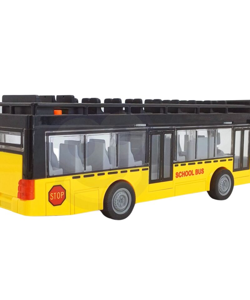 Sinine tuli mängubussi sees