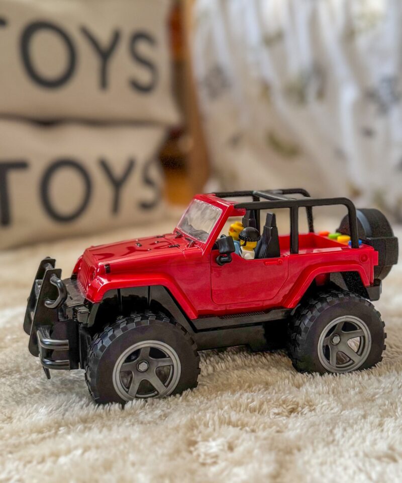 Lõbus ja hariv mänguauto