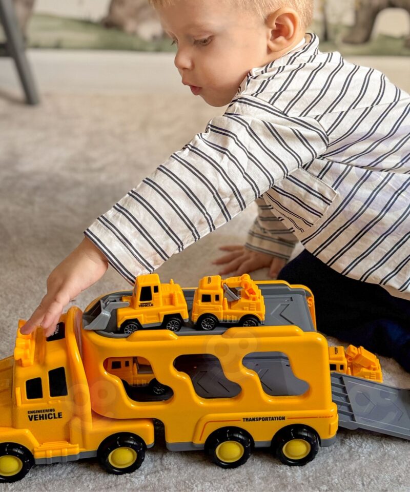 Interaktiivne mänguasi helide ja valgusega