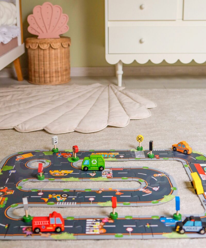 Kvaliteetne puidust mängukomplekt