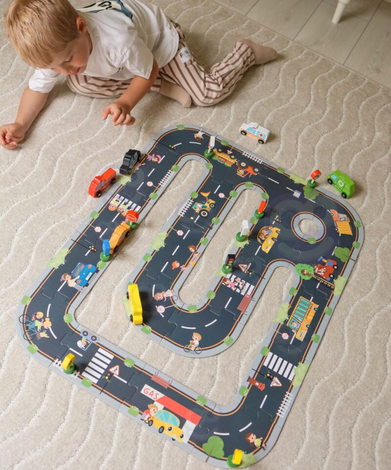 Kvaliteetne puidust mängukomplekt