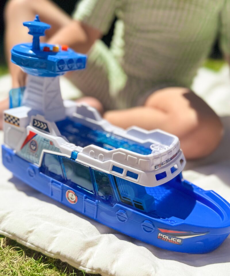 Realistlikud valgus- ja heliefektid