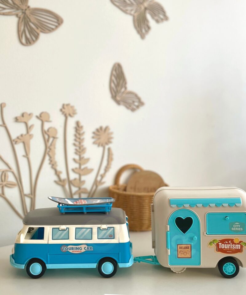 Klassikalise disainiga mängukamper