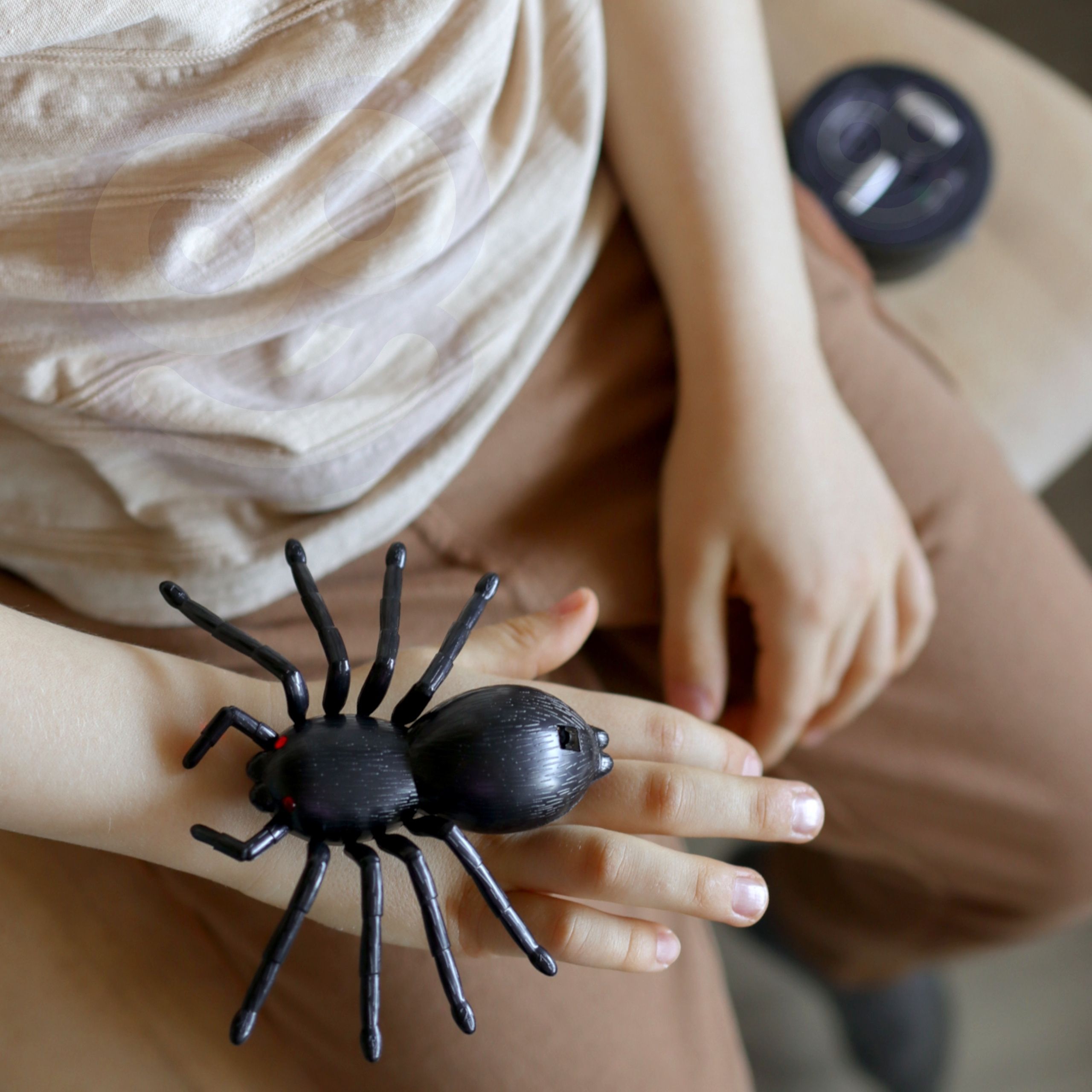 Realistlik ämblik mängimiseks