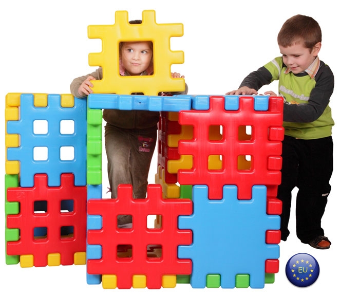 Mitmekülgsed ehitusklotsid lastele