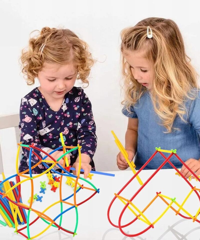 Lastele mõeldud värvilised kõrred