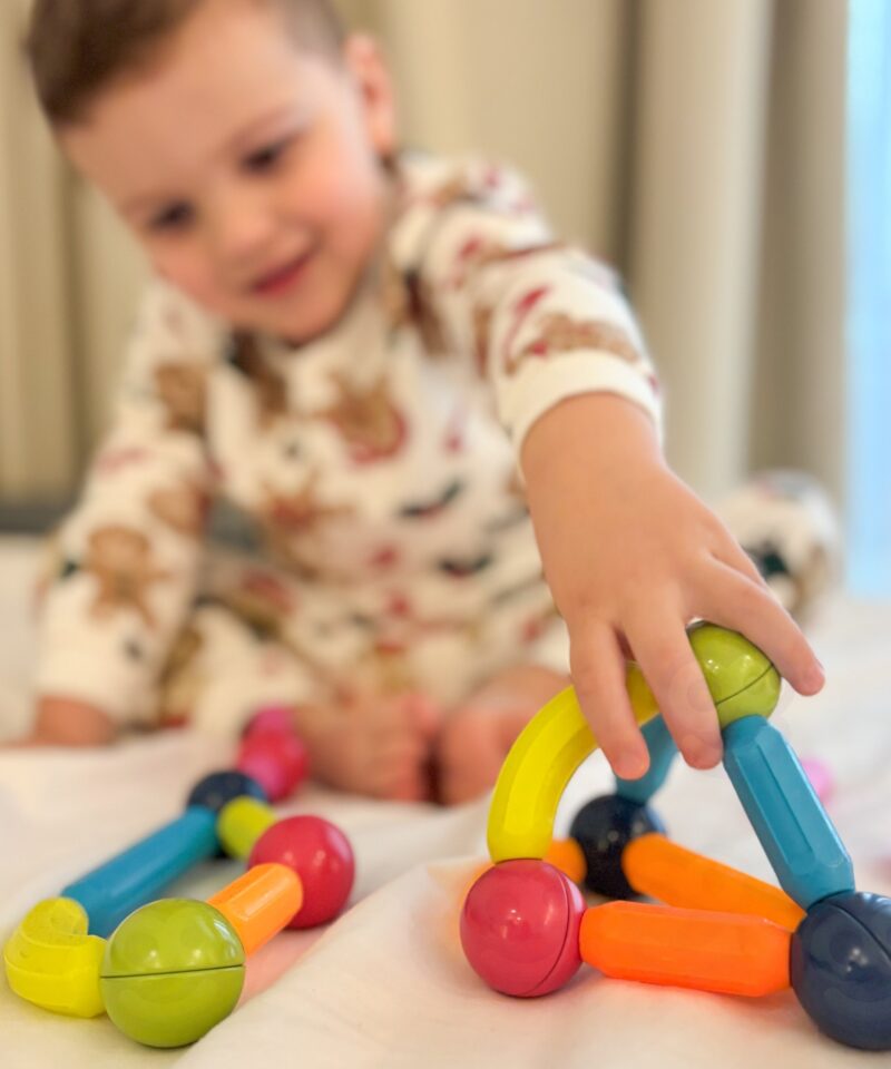 Lastele mõeldud värvilised konstruktorid