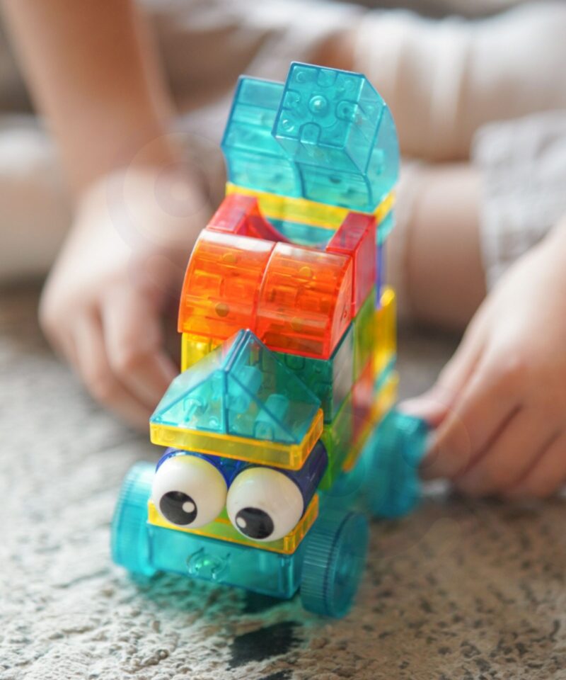 Värvikad magnetilised ehitusklotsid