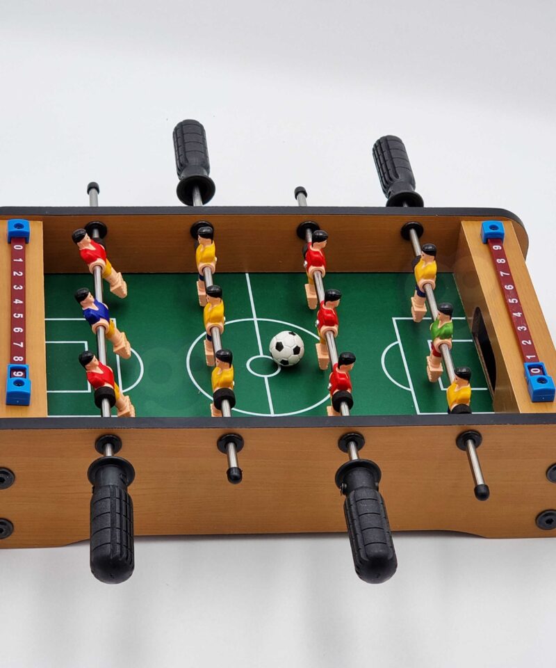 Kerge ja kaasaskantav lauajalgpall lastele