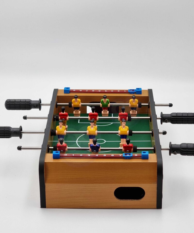 Kerge ja kaasaskantav lauajalgpall lastele