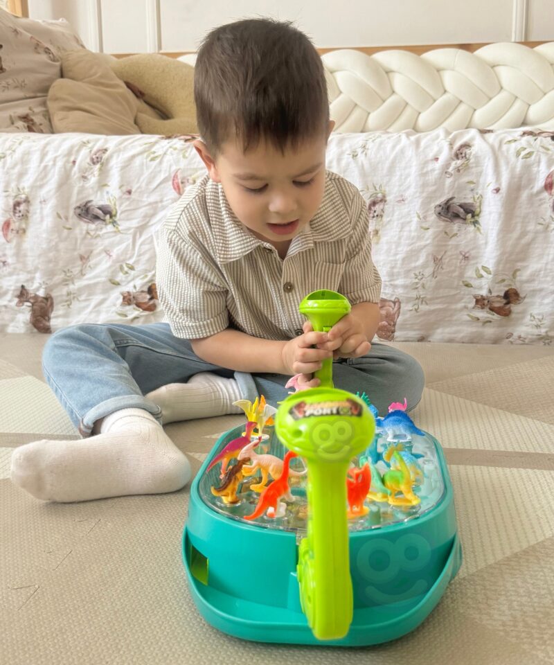 Ohutud pehmed pallid ja katapult